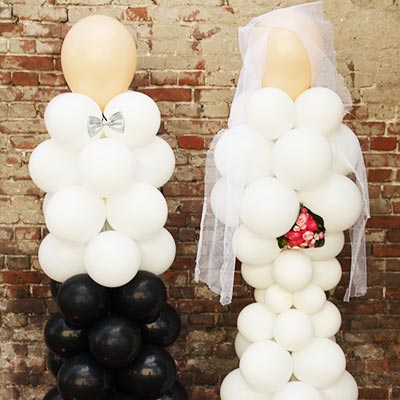 bruidspaar van ballonnen